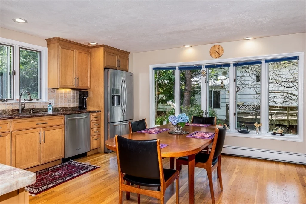 4 bed, 3 bath apartment for rent at 8 Jackson Rd, Marblehead — photo 12 of 38