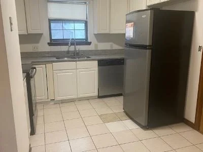 2 bed, 1 bath apartment for rent at 8 Jackson St Unit B-4, Quincy — photo 3 of 11