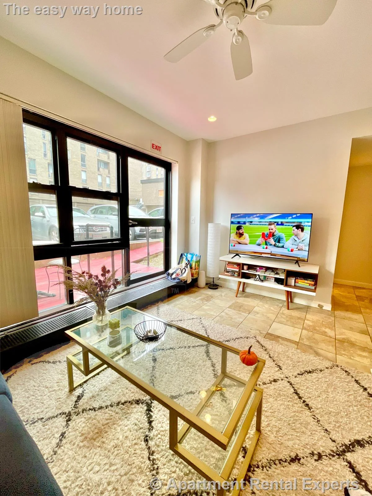 1 bed, 1 bath apartment for rent at 8 Juniper St Unit 17, Brookline Village