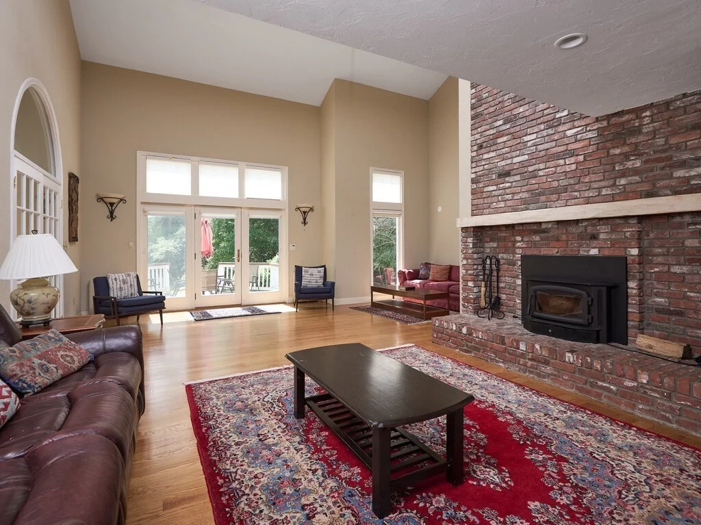 4 bed, 2 bath apartment for rent at 8 Kalamat Farms Circle Unit 1, Shrewsbury — photo 3 of 20