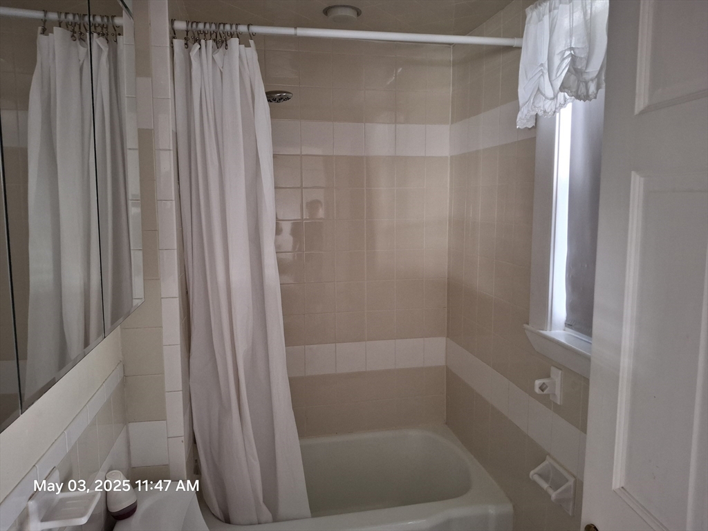 1 bed, 1 bath apartment for rent at 8 Kearney St Unit 1, Malden — photo 6 of 16