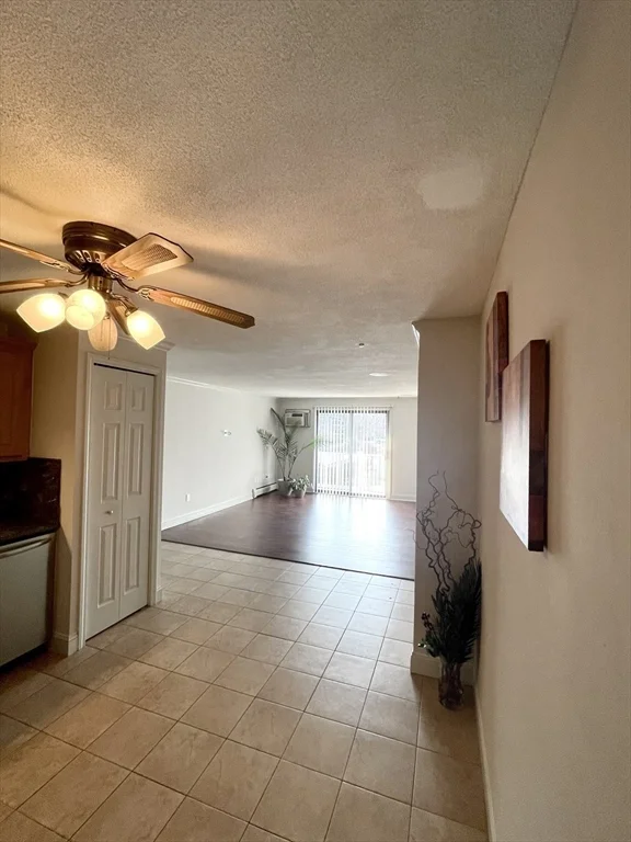 2 bed, 1 bath apartment for rent at 8 Kenmar Dr Unit 58, Nutting Lake — photo 8 of 18