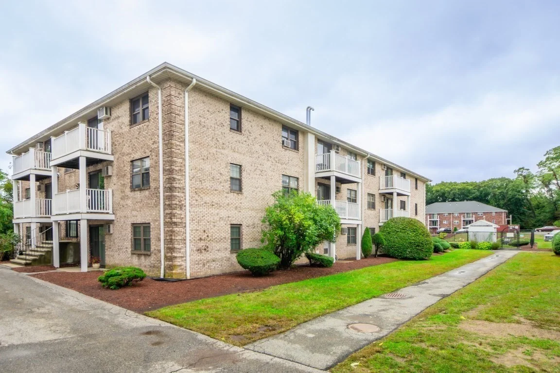 2 bed, 1 bath apartment for rent at 8 Kenmar Dr Unit 64, Billerica — photo 22 of 25
