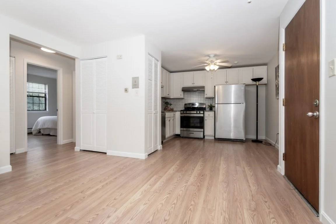 2 bed, 1 bath apartment for rent at 8 Kenmar Dr Unit 64, Billerica — photo 7 of 25