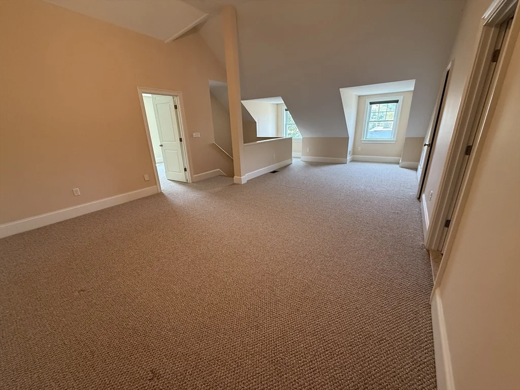5 bed, 3 bath apartment for rent at 8 Kenneth Unit 8, Newton — photo 16 of 21