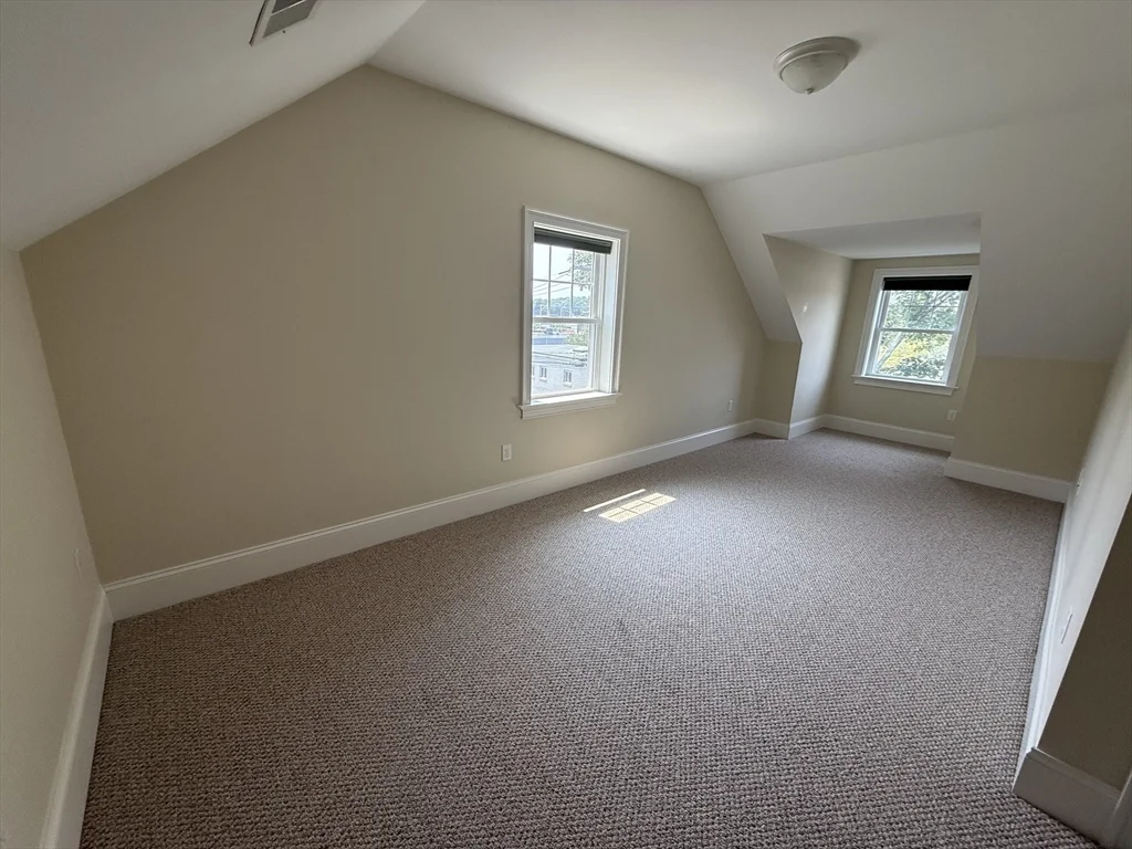 5 bed, 3 bath apartment for rent at 8 Kenneth Unit 8, Newton — photo 15 of 21