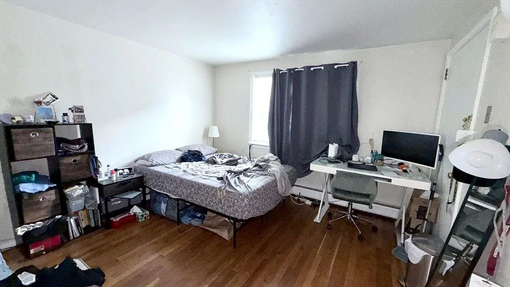 2 bed, 1 bath apartment for rent at 8 Kenwood St Unit 4, Cambridgeport — photo 5 of 12