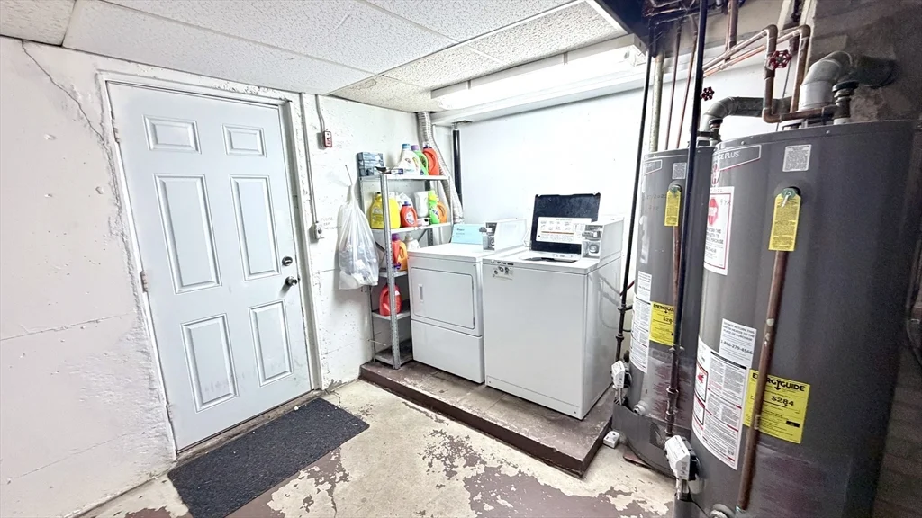 1 bed, 1 bath apartment for rent at 8 Kenwood St Unit B, Cambridgeport — photo 8 of 10