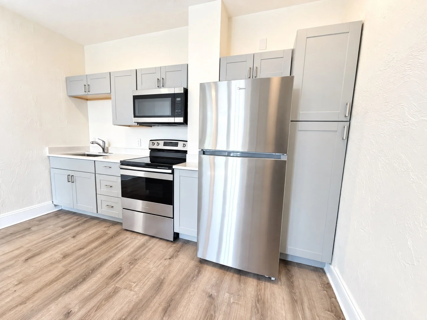 2 bed, 1 bath apartment for rent at 8 Kenwwod St Unit 7, Dorchester — photo 9 of 20