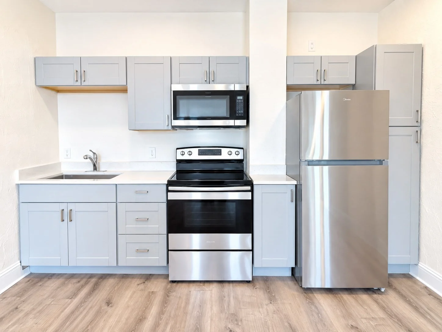 2 bed, 1 bath apartment for rent at 8 Kenwwod St Unit 7, Dorchester — photo 2 of 20