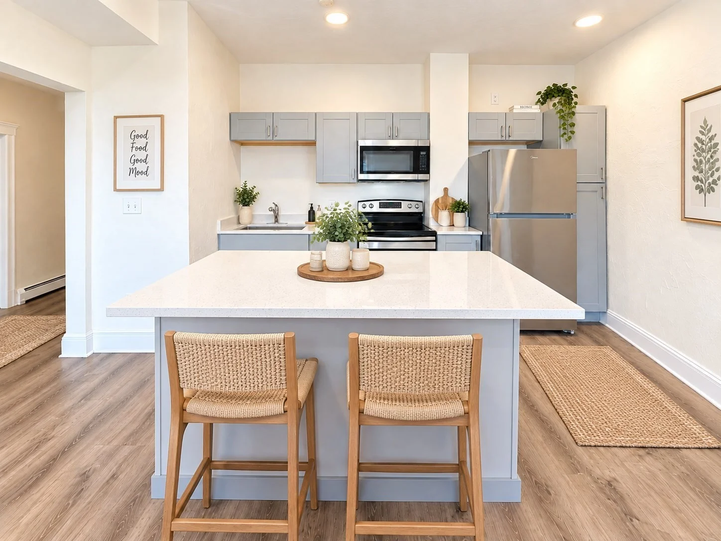 2 bed, 1 bath apartment for rent at 8 Kenwwod St Unit 7, Dorchester — photo 3 of 20