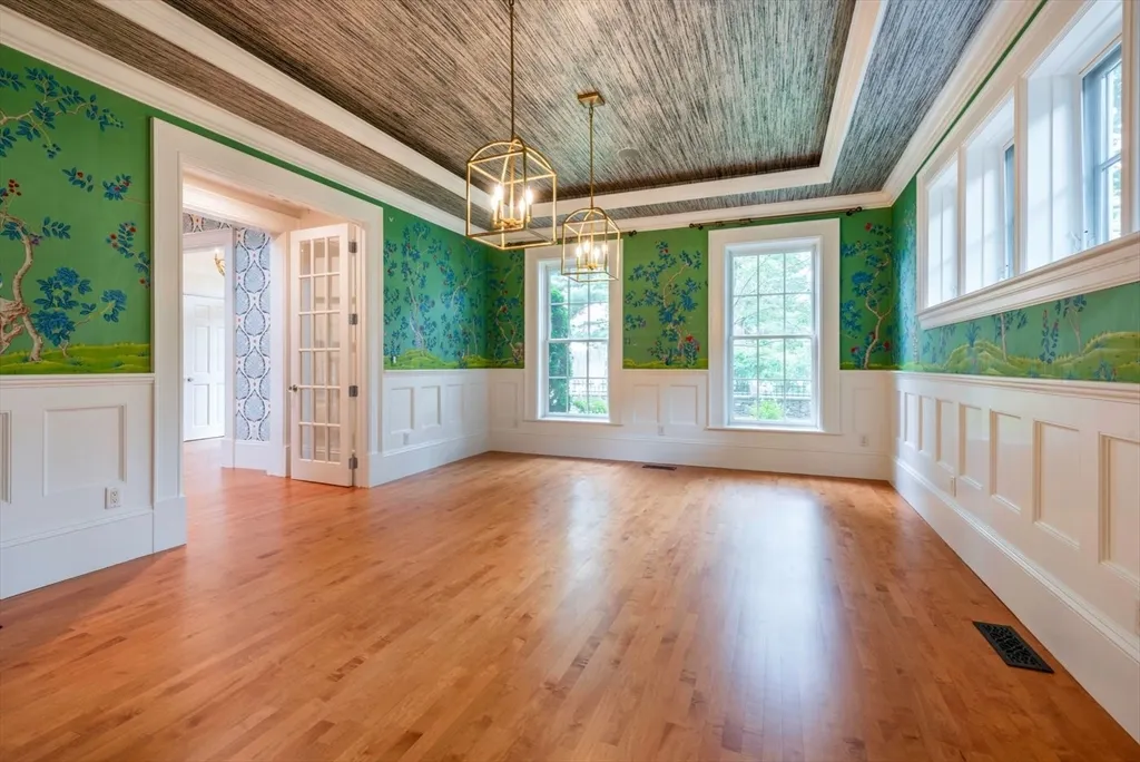 5 bed, 4+ bath apartment for rent at 8 Kirkland Pl Unit 8, Baldwin — photo 8 of 36