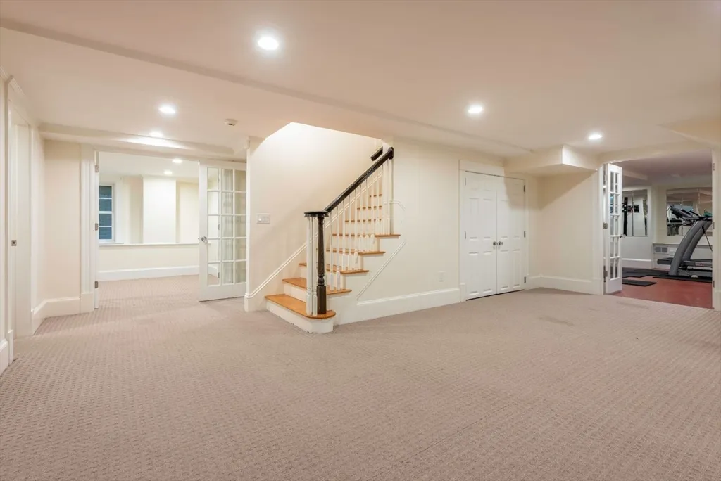 5 bed, 4+ bath apartment for rent at 8 Kirkland Pl Unit 8, Baldwin — photo 31 of 36