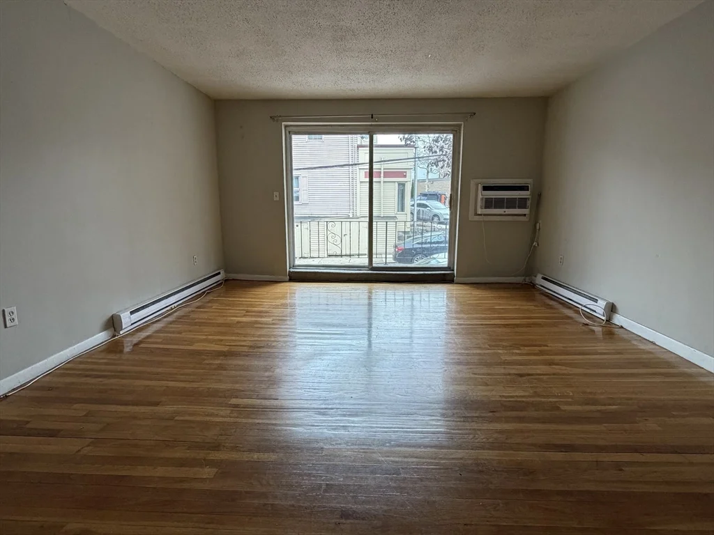 2 bed, 1 bath apartment for rent at 8 Kittredge St Unit 6, Roslindale — photo 10 of 11