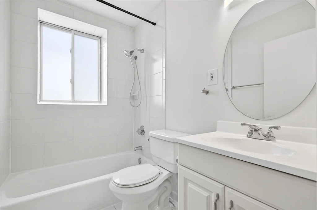 2 bed, 1 bath apartment for rent at 8 Kittredge Unit 10, Roslindale — photo 8 of 9