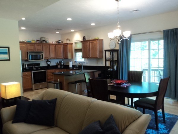 2 bed, 2 bath apartment for rent at 8 Knotts Unit 8, Hudson — photo 6 of 15