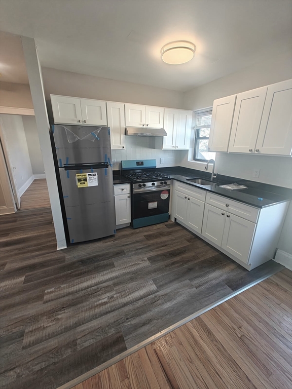 1 bed, 1 bath apartment for rent at 8 Langmaid Ave Unit 14, Winter Hill
