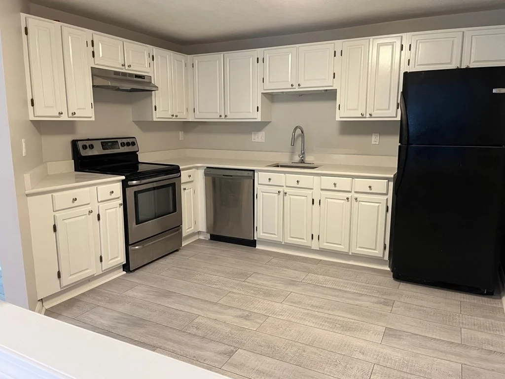 2 bed, 2 bath apartment for rent at 8 Ledgewood Way Unit 10, Peabody — photo 6 of 23