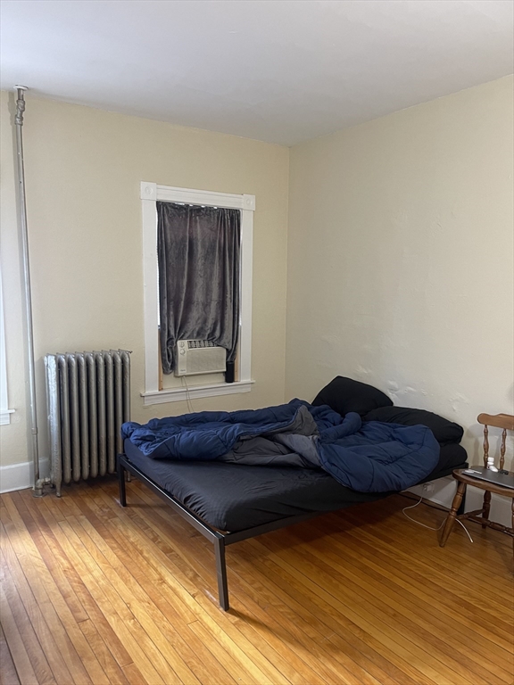 3 bed, 1 bath apartment for rent at 8 Lee Unit 2, WPI — photo 8 of 15