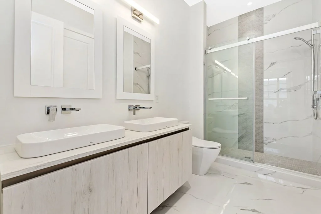 2 bed, 2 bath apartment for rent at 8 Leverett St Unit 3, Brookline Village — photo 9 of 17