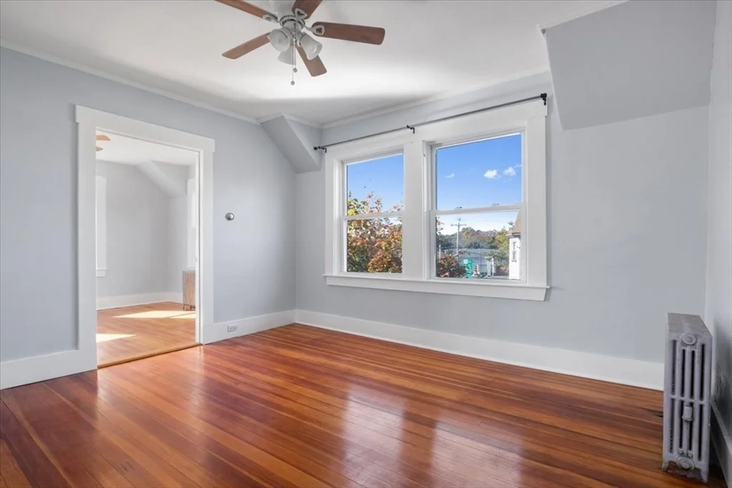 3 bed, 1 bath apartment for rent at 8 Linwood St Unit 2, Holbrook — photo 13 of 36