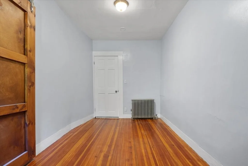 3 bed, 1 bath apartment for rent at 8 Linwood St Unit 2, Holbrook — photo 14 of 36