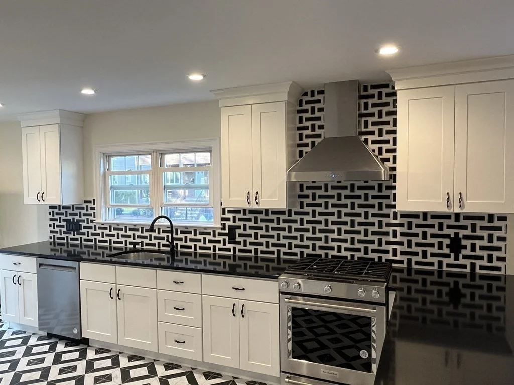 2 bed, 2 bath apartment for rent at 8 Lyman Ave Unit 1, Medford — photo 3 of 21