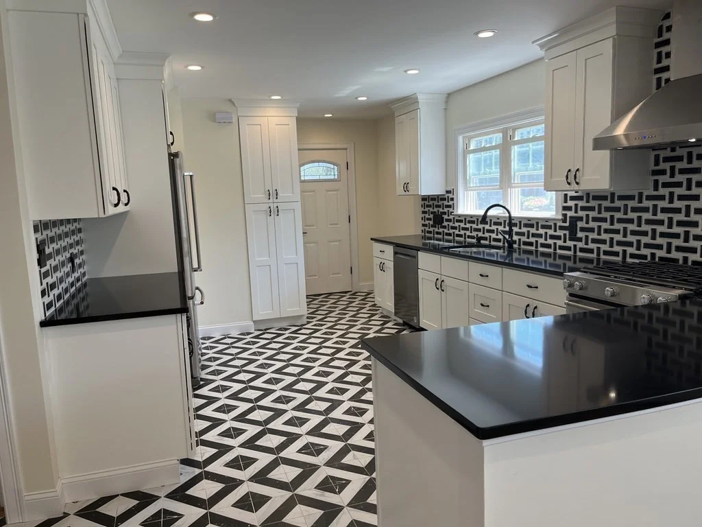 2 bed, 2 bath apartment for rent at 8 Lyman Ave Unit 1, Medford — photo 8 of 21