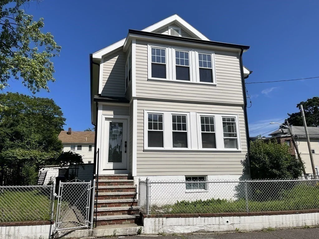 2 bed, 2 bath apartment for rent at 8 Lyman Ave Unit 1, Medford