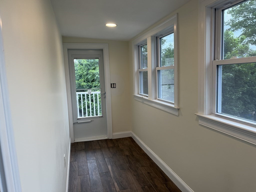 3 bed, 1 bath apartment for rent at 8 Lyman Ave Unit 2, Medford — photo 16 of 18