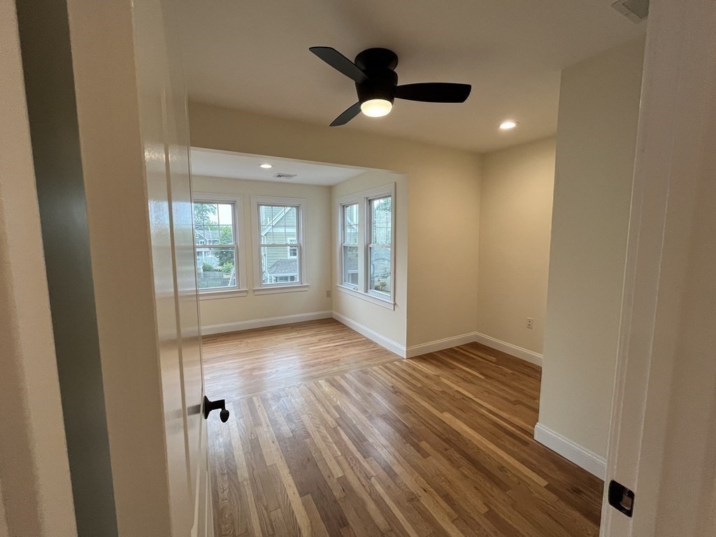 3 bed, 1 bath apartment for rent at 8 Lyman Ave Unit 2, Medford — photo 14 of 18