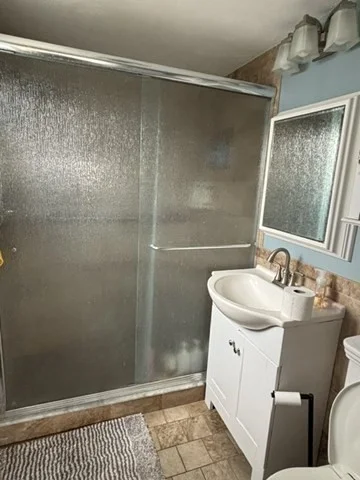 3 bed, 1 bath apartment for rent at 8 Macarthur Ln Unit 8, Marshfield — photo 10 of 11