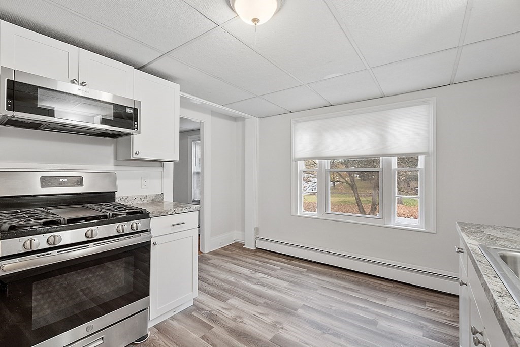 2 bed, 1 bath apartment for rent at 8 Main St Unit 2 F, Pepperell — photo 3 of 13