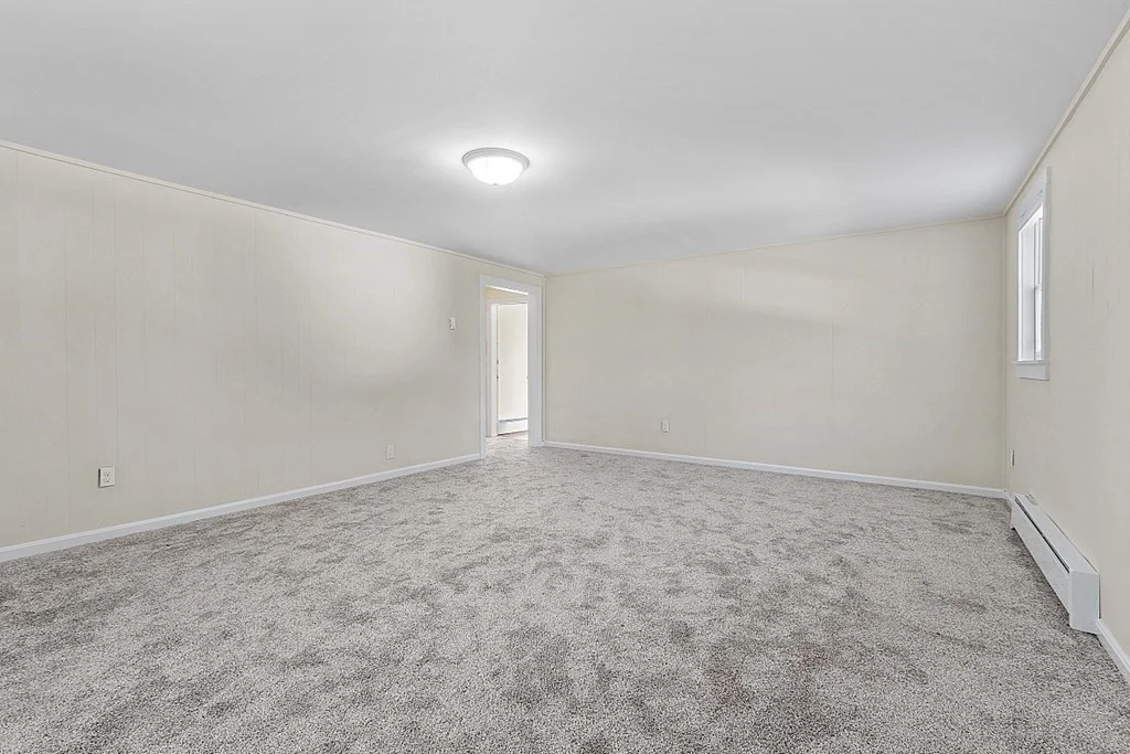 3 bed, 1 bath apartment for rent at 8 Main St Unit 2 R, Pepperell — photo 9 of 13