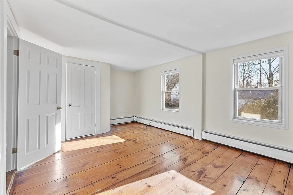 3 bed, 1 bath apartment for rent at 8 Main St Unit 2 R, Pepperell — photo 11 of 13