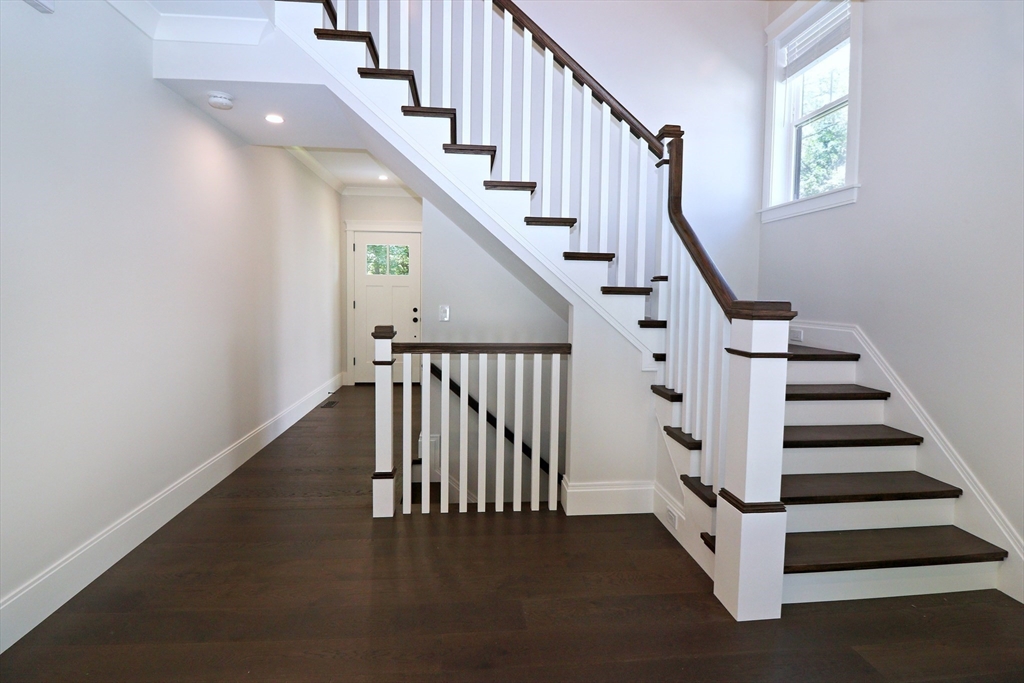 4 bed, 3 bath apartment for rent at 8 Malden Unit 8, Natick — photo 14 of 38