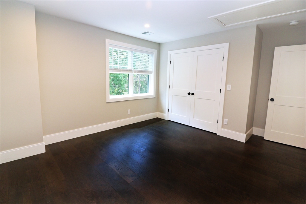 4 bed, 3 bath apartment for rent at 8 Malden Unit 8, Natick — photo 27 of 38