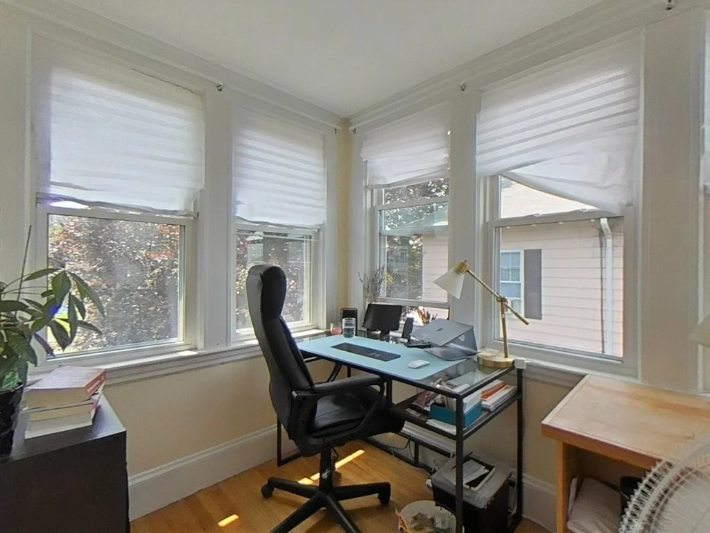 3 bed, 1 bath apartment for rent at 8 Mapleton St Unit 8, Brighton — photo 2 of 17