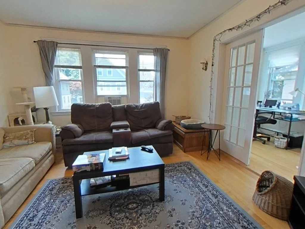 3 bed, 1 bath apartment for rent at 8 Mapleton St Unit 8, Brighton — photo 1 of 17