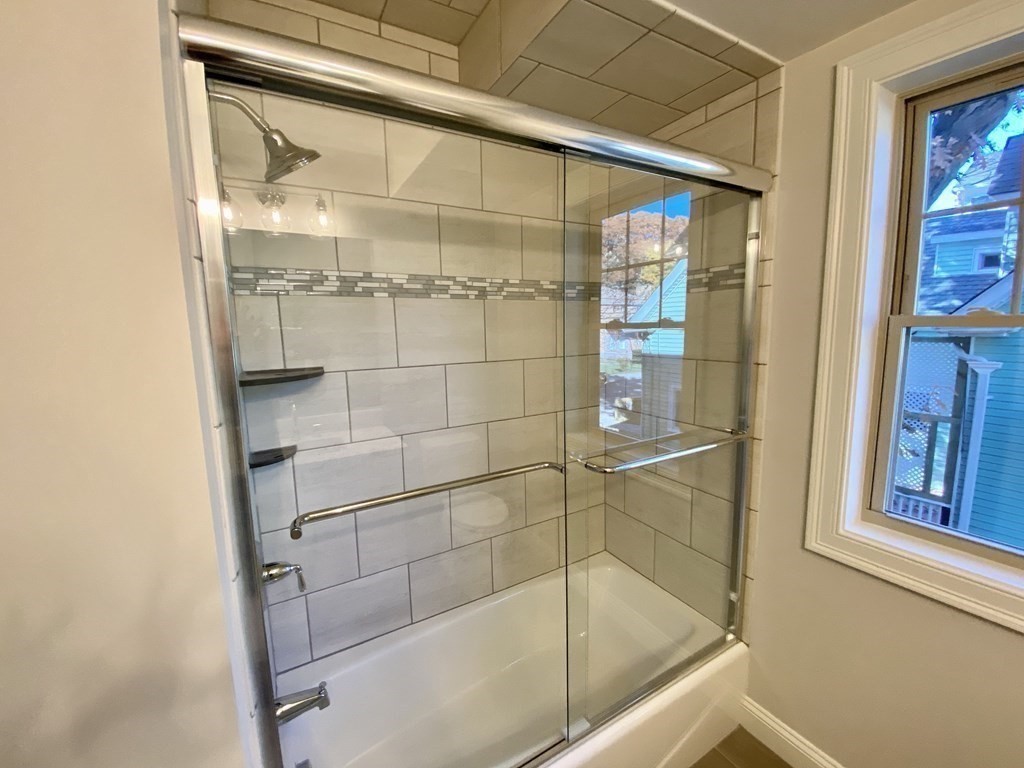 2 bed, 2 bath apartment for rent at 8 Maplewood St Unit A, West Roxbury — photo 19 of 25