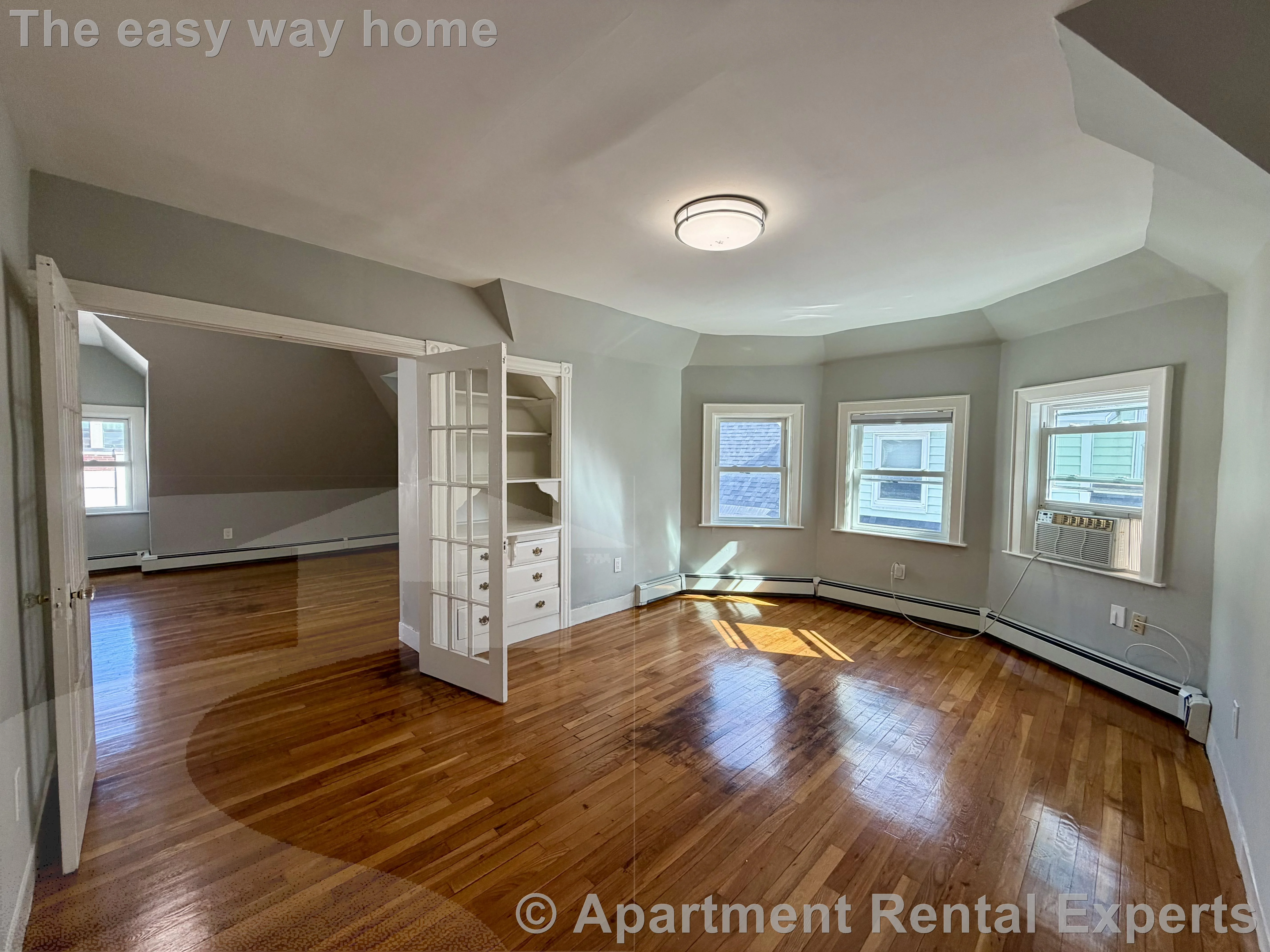 2 bed, 1 bath apartment for rent at 8 Marbury Terr Unit 3, Jamaica Plain — photo 5 of 16