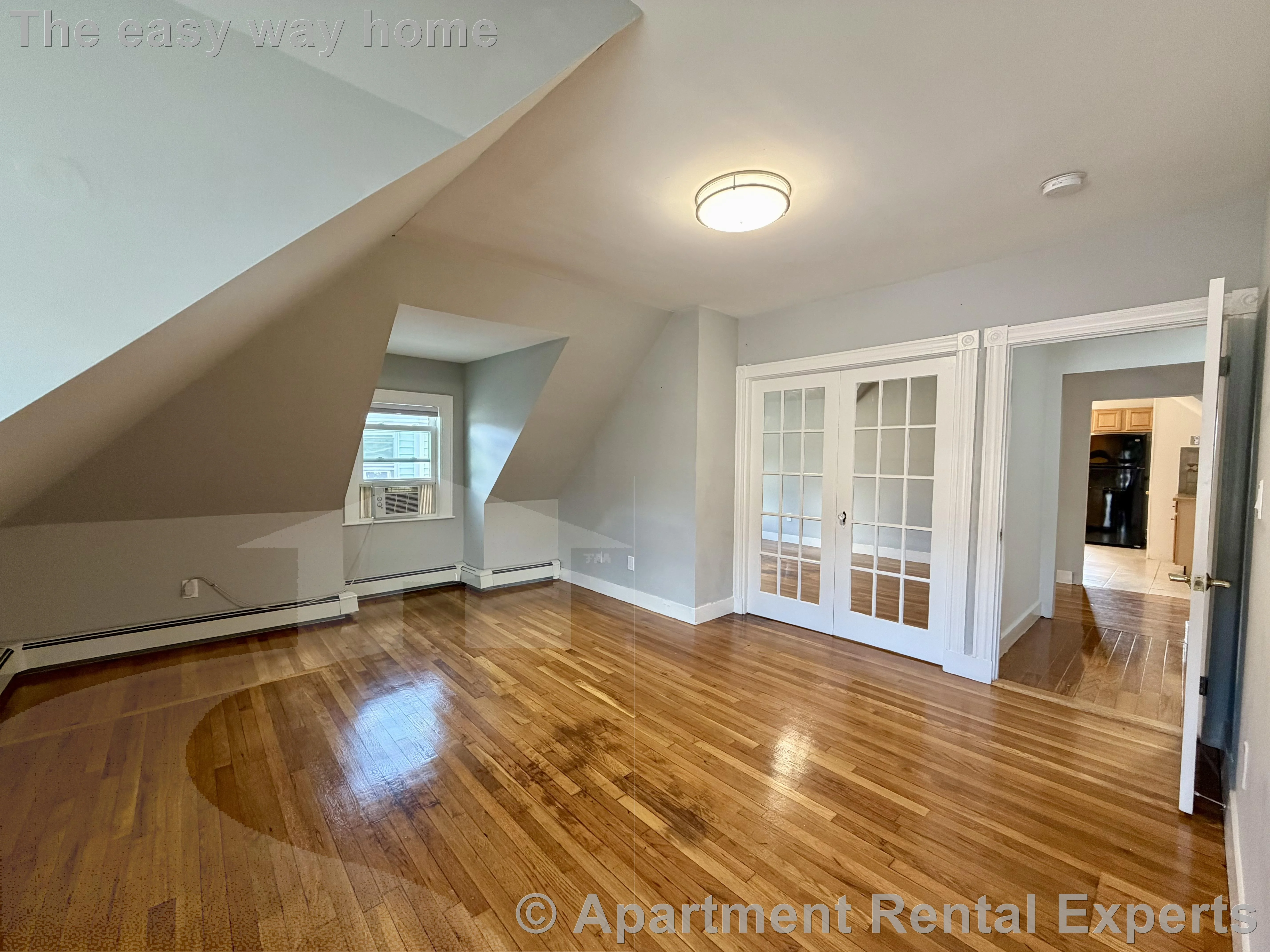 2 bed, 1 bath apartment for rent at 8 Marbury Terr Unit 3, Jamaica Plain — photo 6 of 16
