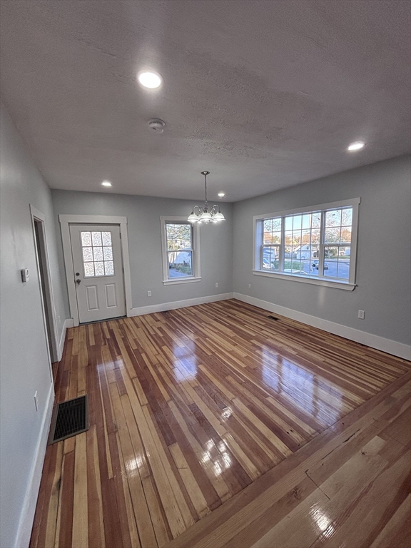 4 bed, 1 bath apartment for rent at 8 Maxwell St Unit 1, Taunton — photo 5 of 7