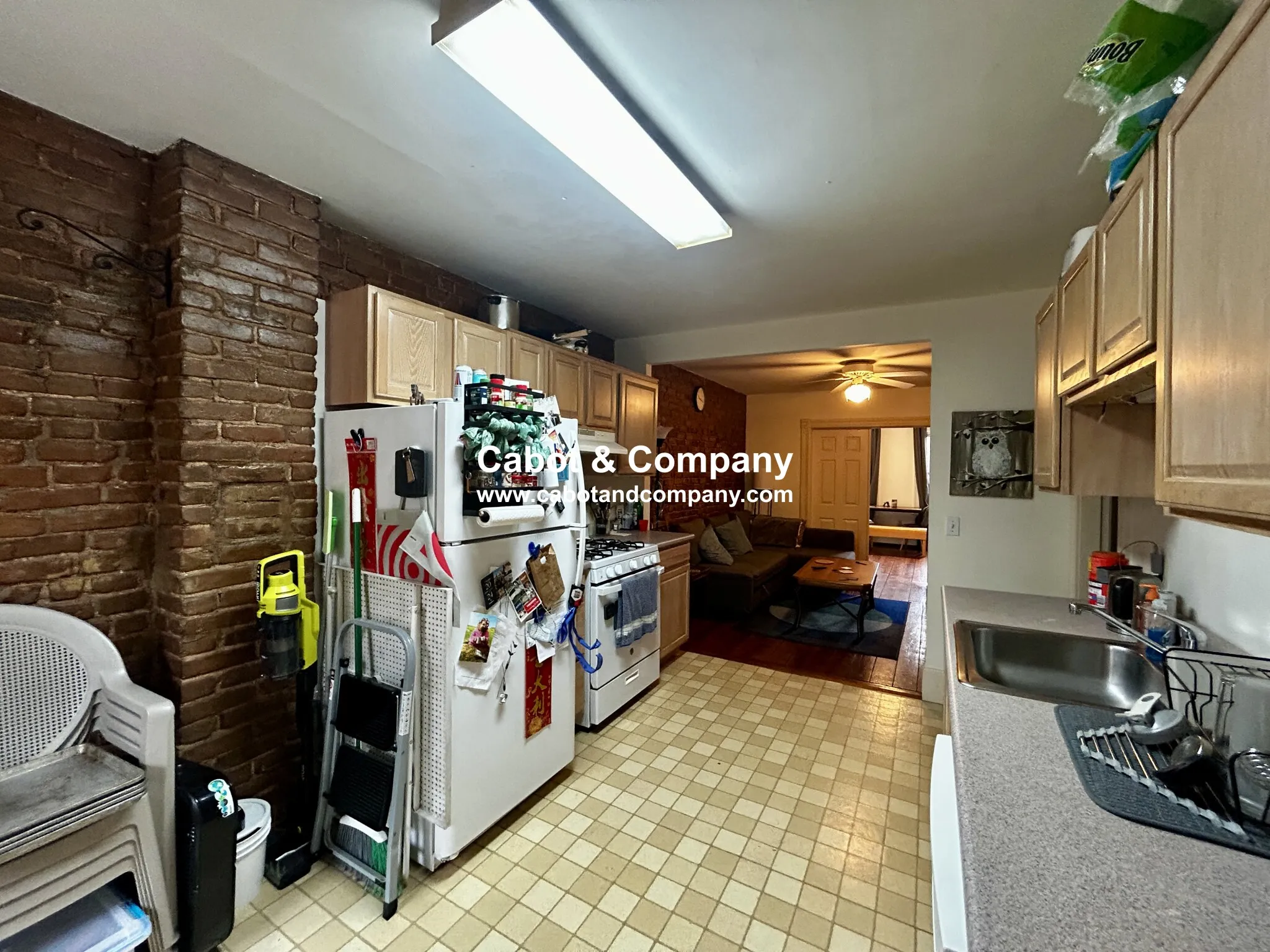 2 bed, 1 bath apartment for rent at 8 Mead St Unit 1, Allston — photo 6 of 10