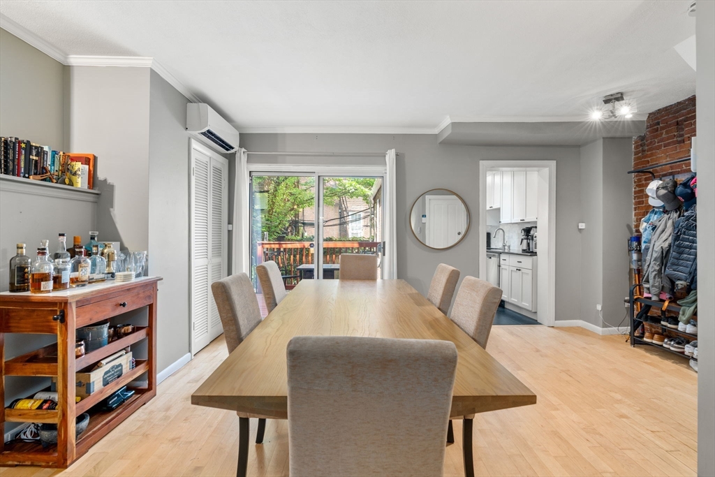 2 bed, 2 bath apartment for rent at 8 Melrose St Unit 1, Back Bay — photo 4 of 23