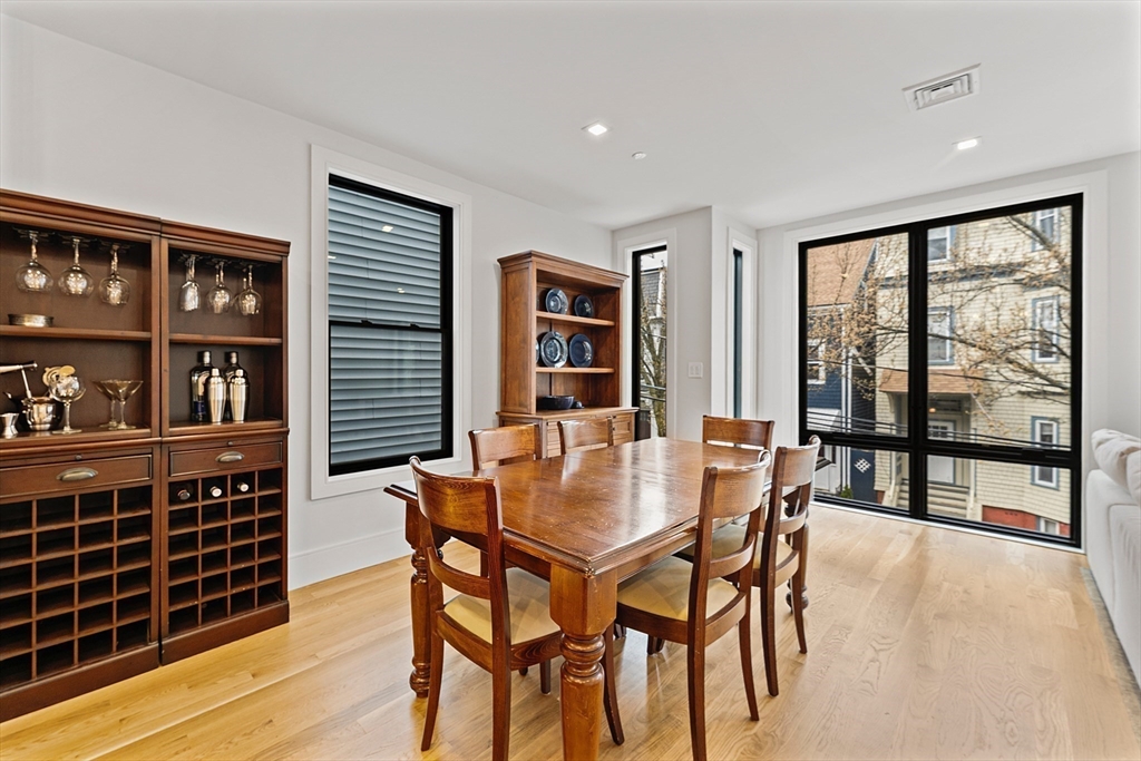 3 bed, 2 bath apartment for rent at 8 Mercer St Unit 3, South Boston — photo 8 of 17