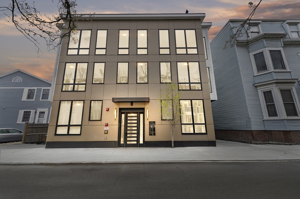3 bed, 2 bath apartment for rent at 8 Mercer St Unit 3, South Boston — photo 17 of 17