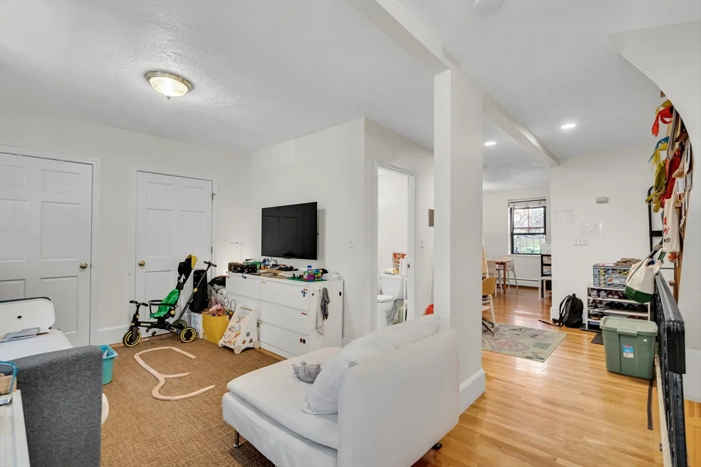 2 bed, 2 bath apartment for rent at 8 Milford Unit 1, South End — photo 6 of 13
