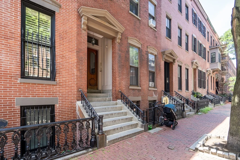 2 bed, 2 bath apartment for rent at 8 Milford Unit 1, South End — photo 12 of 13