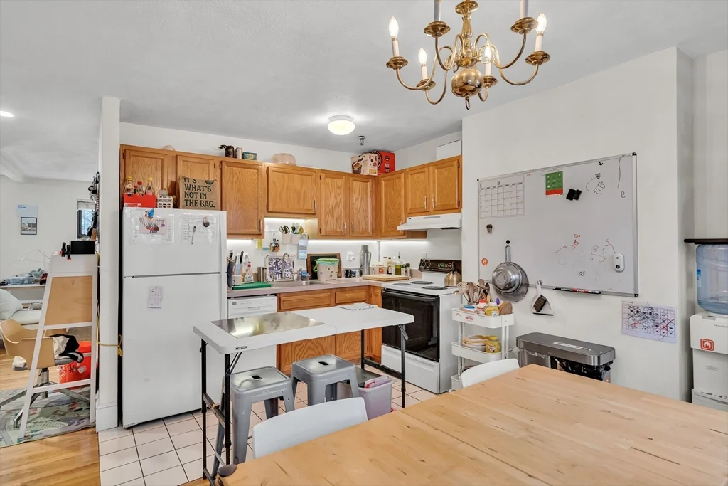 2 bed, 2 bath apartment for rent at 8 Milford Unit 1, South End — photo 4 of 13